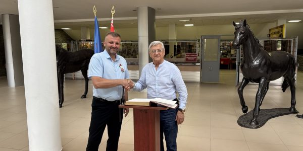 Почетные гости «Кубка Содружества» по преодолению препятствий